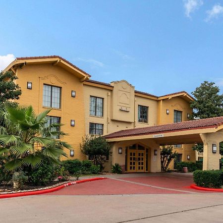 Hotel Super 8 By Wyndham The Woodlands North Esterno foto